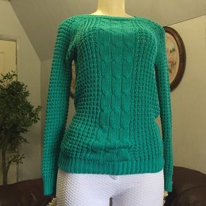 Green crochet long sleeves